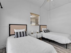 1510 Normandy Dr, Miami Beach FL 33141