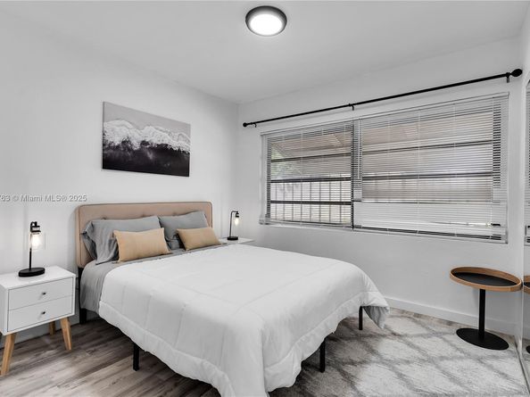 1510 Normandy Dr, Miami Beach FL 33141
