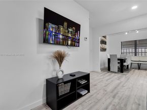 1510 Normandy Dr, Miami Beach FL 33141
