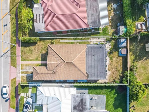 1510 Normandy Dr, Miami Beach FL 33141