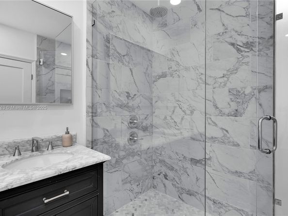1510 Normandy Dr, Miami Beach FL 33141