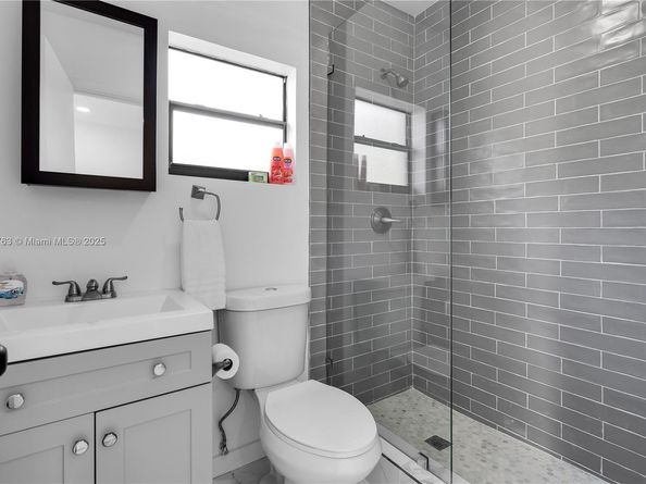 1510 Normandy Dr, Miami Beach FL 33141