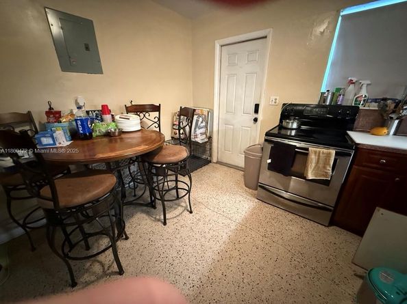 4123 SW 21st St, Fort Lauderdale FL 33317