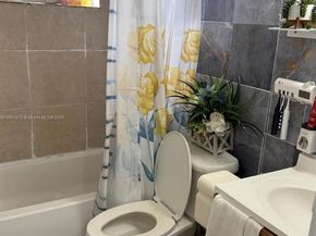 4123 SW 21st St, Fort Lauderdale FL 33317