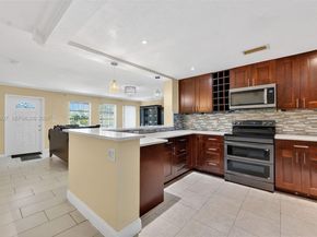 4921 NW 15th Ave, Deerfield Beach FL 33064