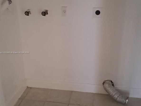 Undisclosed Address #A11532565, Royal Palm Beach FL 33414