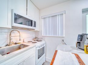 2841 SW 24th Ter, Miami FL 33145