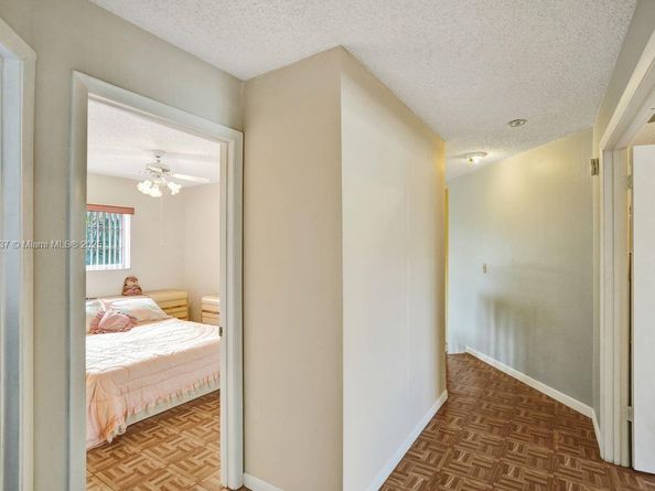 10190 SW 138th Ct, Miami FL 33186