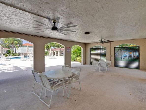 10190 SW 138th Ct, Miami FL 33186