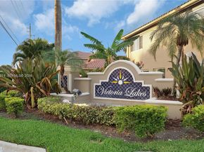 2150 NW 100th Ave, Pembroke Pines FL 33024