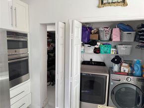 2150 NW 100th Ave, Pembroke Pines FL 33024