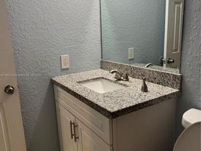3710 NW 21st St 114, Lauderdale Lakes FL 33311