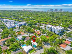 1895 SW 25th St, Miami FL 33133