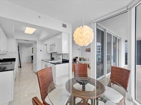 21055 Yacht Club Dr 802, Aventura FL 33180