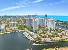 21055 Yacht Club Dr 802, Aventura FL 33180