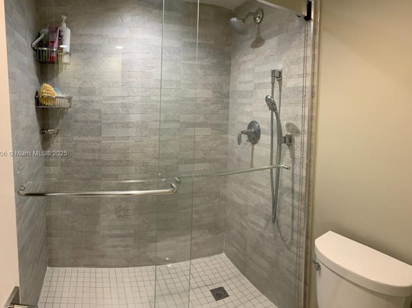 3507 Oaks Way 802, Pompano Beach FL 33069
