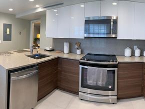 3507 Oaks Way 802, Pompano Beach FL 33069