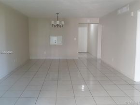 1540 NE 191st St 244, Miami FL 33179