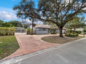 9290 NW 14th Ct, Coral Springs FL 33071