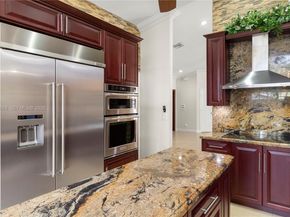 9290 NW 14th Ct, Coral Springs FL 33071