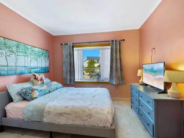 255 W 24th St 234, Miami Beach FL 33140