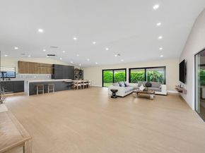 10448 SW 23rd St, Miami FL 33165