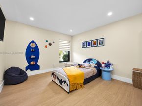10448 SW 23rd St, Miami FL 33165