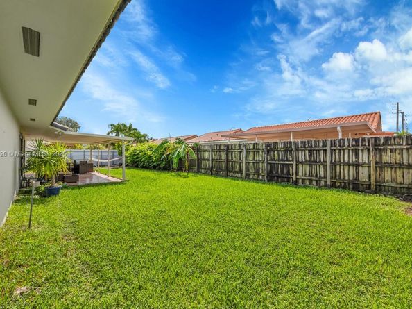 10448 SW 23rd St, Miami FL 33165