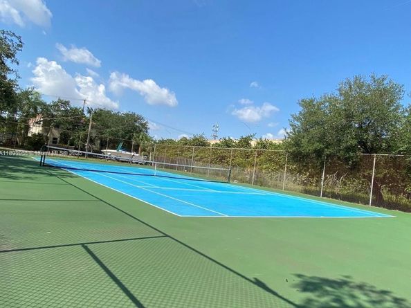 2761 Taft St 110, Hollywood FL 33020