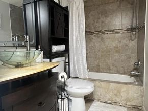 2761 Taft St 110, Hollywood FL 33020