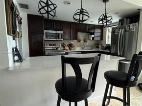 2761 Taft St 110, Hollywood FL 33020