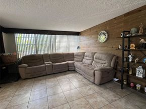 2761 Taft St 110, Hollywood FL 33020