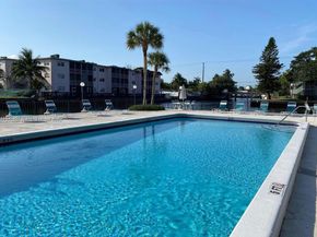 2761 Taft St 110, Hollywood FL 33020