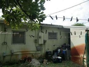 Undisclosed Address #A11826480, Fort Lauderdale FL 33311