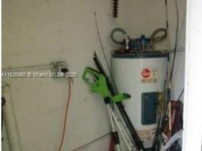 Undisclosed Address #A11826480, Fort Lauderdale FL 33311