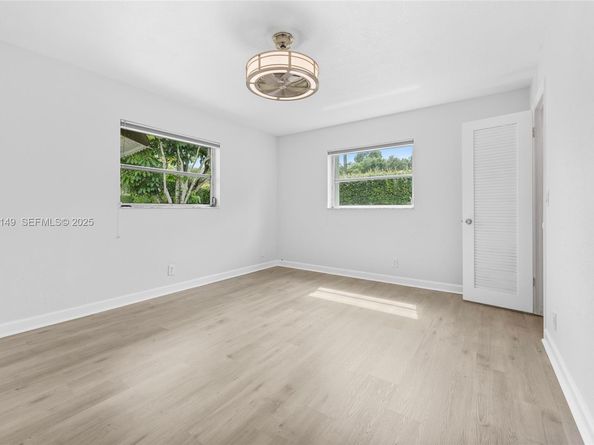 1131 NW 90th Way, Plantation FL 33322