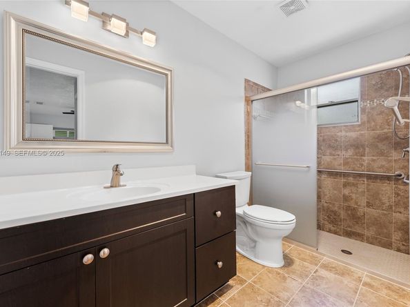 1131 NW 90th Way, Plantation FL 33322