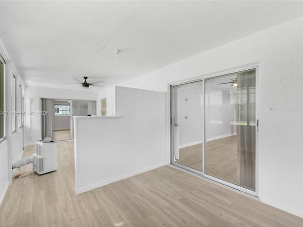 1131 NW 90th Way, Plantation FL 33322