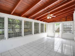 221 NE 48th Ter, Miami FL 33137