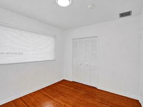 221 NE 48th Ter, Miami FL 33137