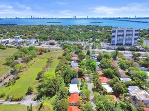 221 NE 48th Ter, Miami FL 33137