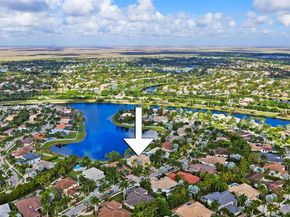 1537 Victoria Isle Way, Weston FL 33327