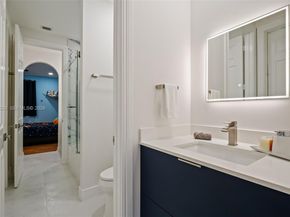 1537 Victoria Isle Way, Weston FL 33327