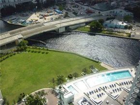 90 SW 3 St 3210, Miami FL 33130