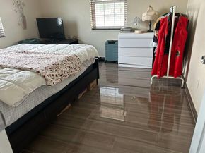 1698 NE 182nd St, North Miami Beach FL 33162