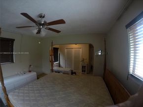 1698 NE 182nd St, North Miami Beach FL 33162