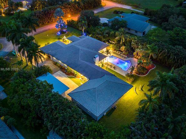 3152 SW 147th Ave, Davie FL 33330