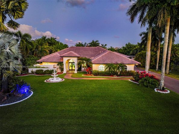 3152 SW 147th Ave, Davie FL 33330