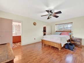 1621 nw 110 ter, Pembroke Pines FL 33026