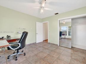1621 nw 110 ter, Pembroke Pines FL 33026